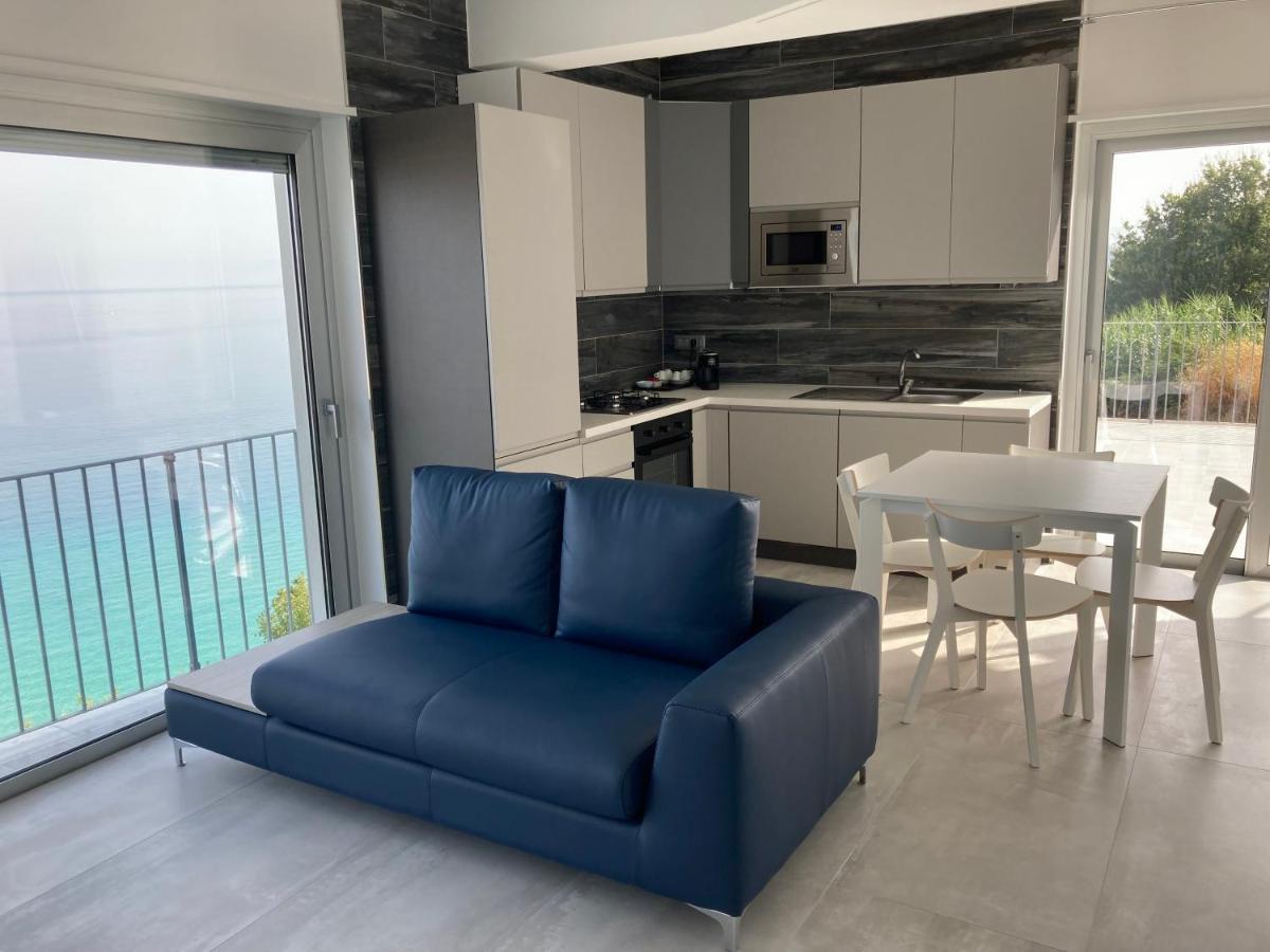 Апартаменти Residenza Timpa Janca Вібо-Валентія-Маріна Екстер'єр фото