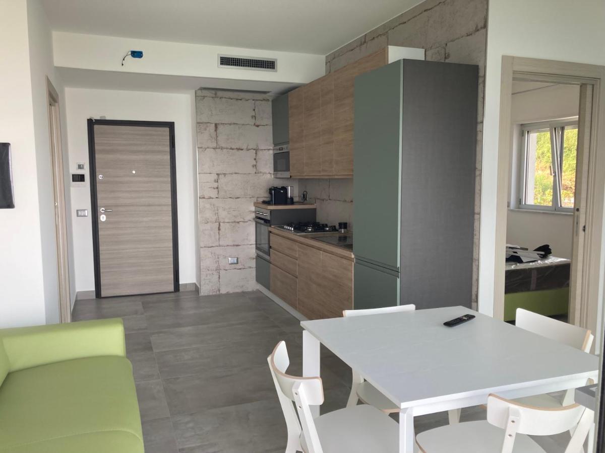 Апартаменти Residenza Timpa Janca Вібо-Валентія-Маріна Екстер'єр фото